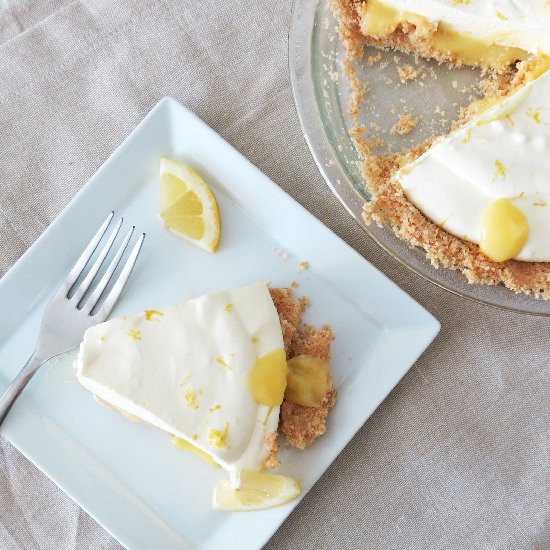 Lemon Curd Jello Pie