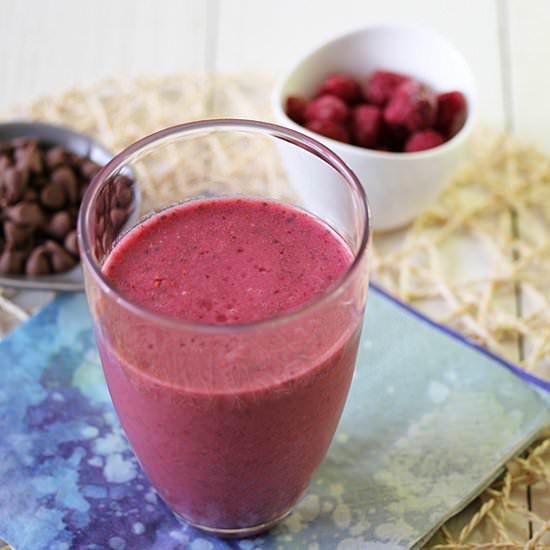 Raspberry Choco-Chia Smoothie