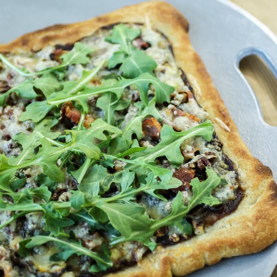 Caramelized Onion Bacon Pizza