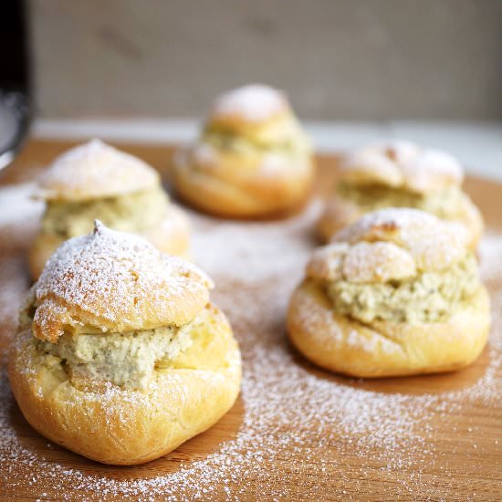 Matcha Cream Puffs