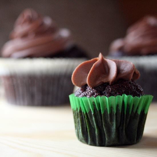 Irish Cream Chocolate Cupcakes