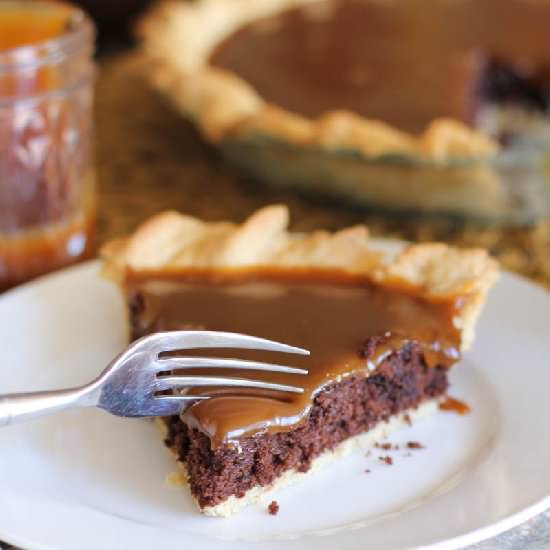 Caramel Brownie Pie