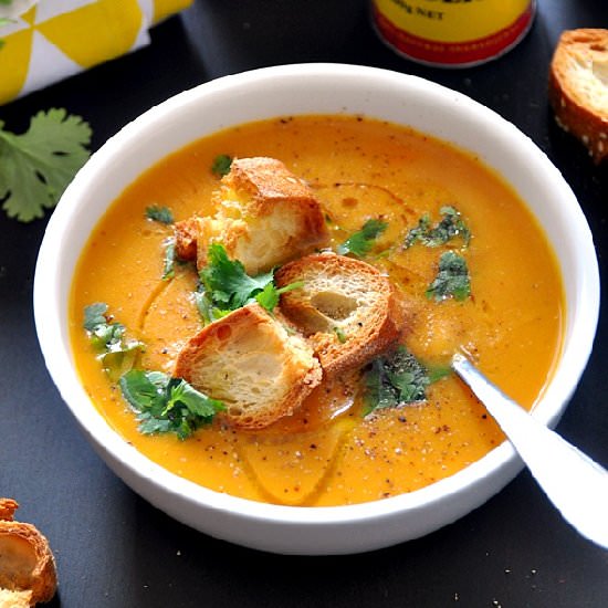 Sweet Potato & Chickpea Soup