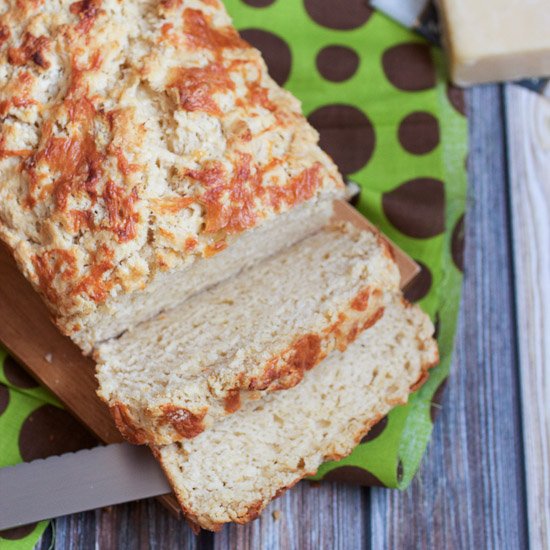 Beer and Irish Cheese Bread