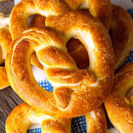 Homemade Soft Pretzels