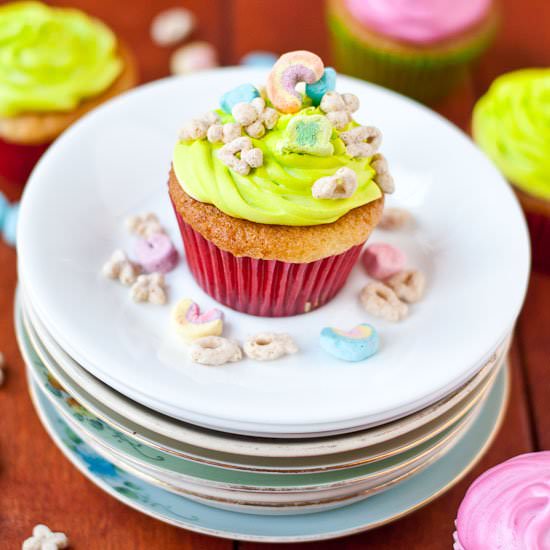 Lucky Charms Cupcakes