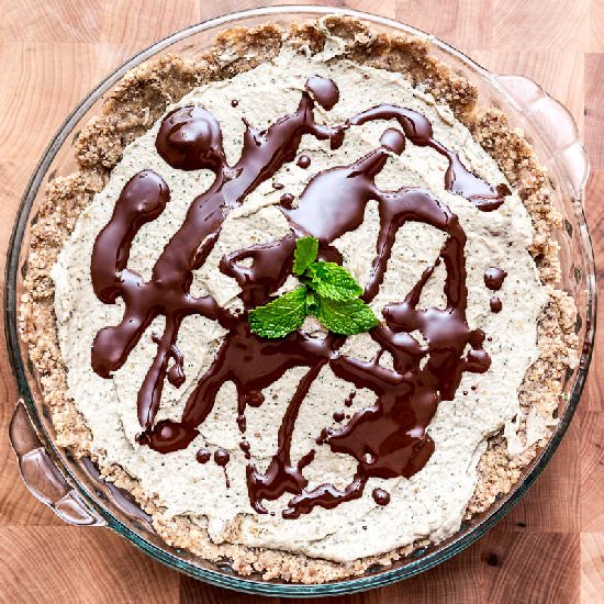 Raw Minty Cream Pie