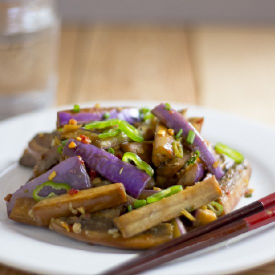 Eggplant with Spicy Garlic Sauce