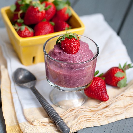 Strawberry Chia Freeze