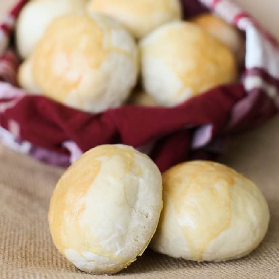 Quick and Easy Dinner Rolls