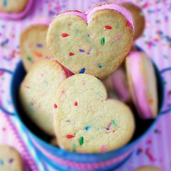 Funfetti Oreo Sandwiches