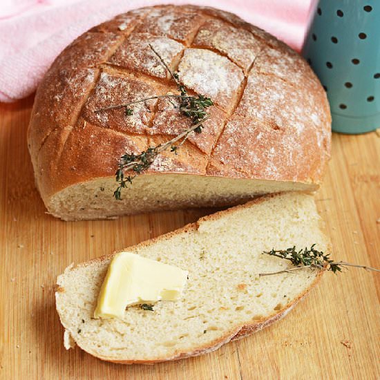 Thyme scented bread