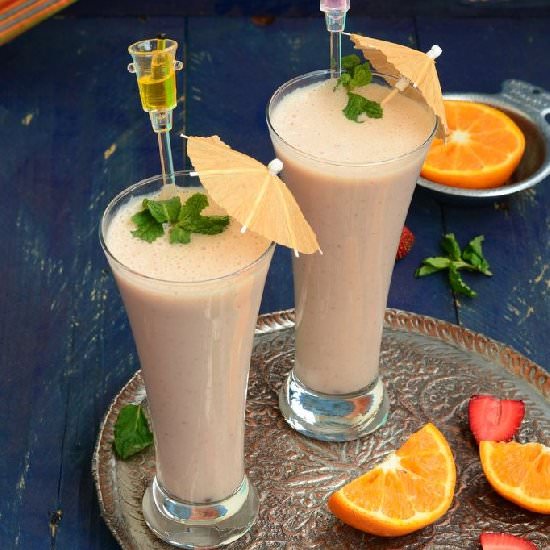 Banana, Strawberry and Orange Shake