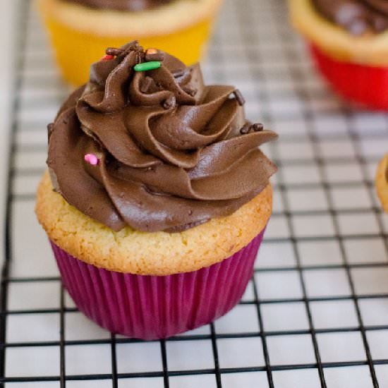 Perfect Yellow Cupcakes