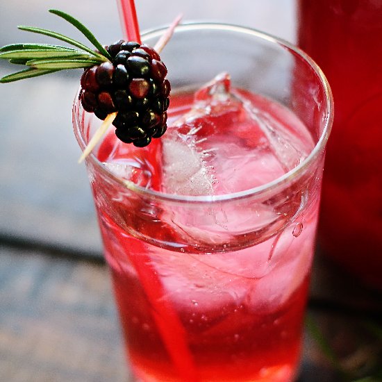 Blackberry & Rosemary Splash