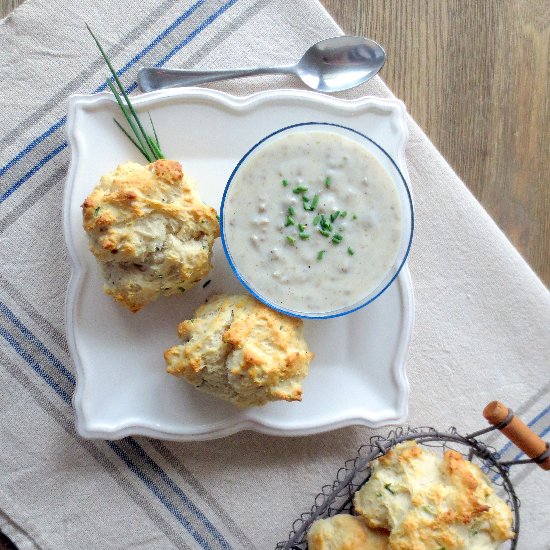 Beer Biscuits and Sausage Gravy