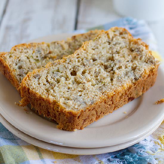 Sausage and Cheese Breakfast Bread