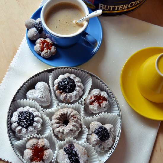 Chocolate Cookies with Jam