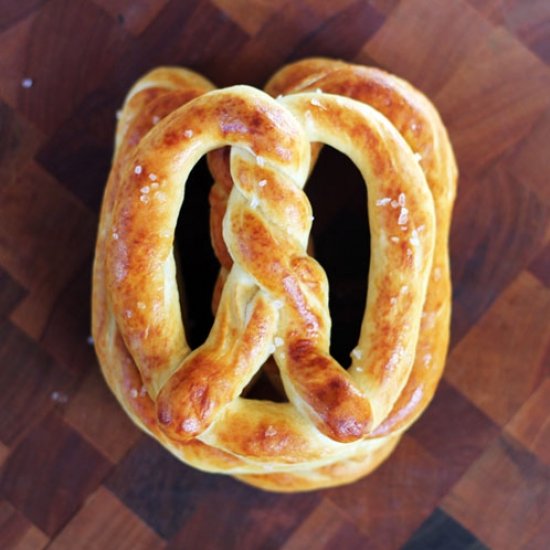 Homemade Amish Pretzels