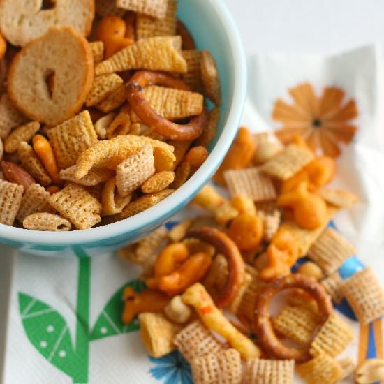 Trash Bag Snack Mix