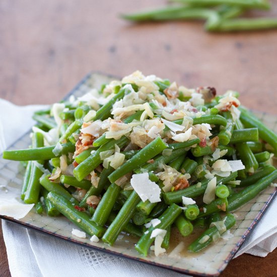 Green Beans with Caramelized Onions