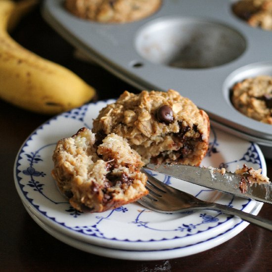 Banana Oat Cups with Chocolate Chip