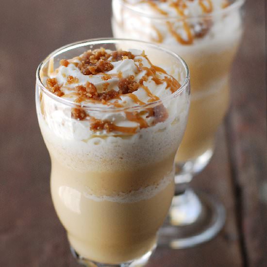 Cinnamon Coffee Cake Frappe