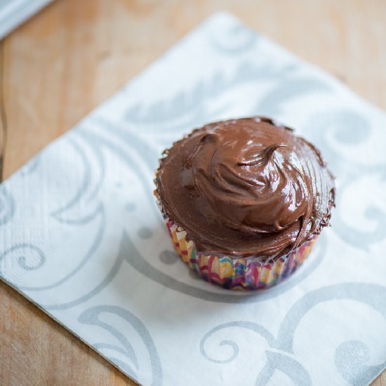 Primal Raspberry Cupcakes