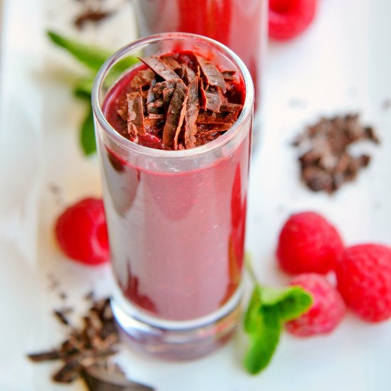 Raspberry Chocolate Cake Smoothie