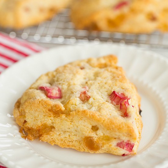 Vanilla Bean Rhubarb-Ginger Scones