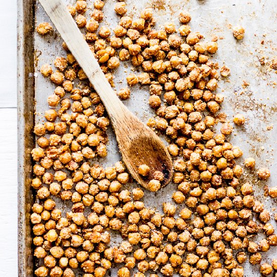 Crispy Oven Roasted Chickpeas