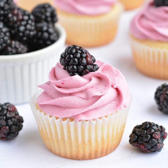 Blackberry Cupcakes