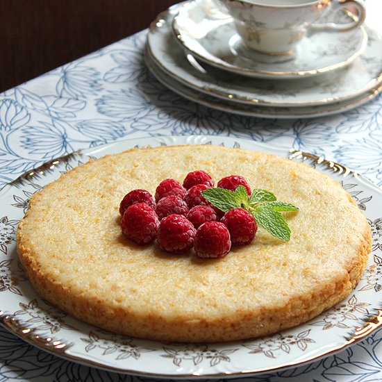 Eggless Orange Cake