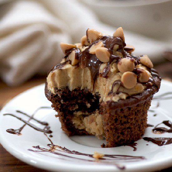 Peanut butter cupcakes