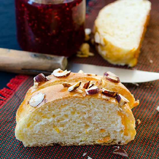 Turkish Style Easter Bread