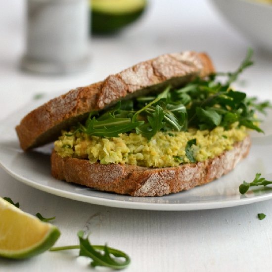 Mashed Chickpea Avocado Sandwich