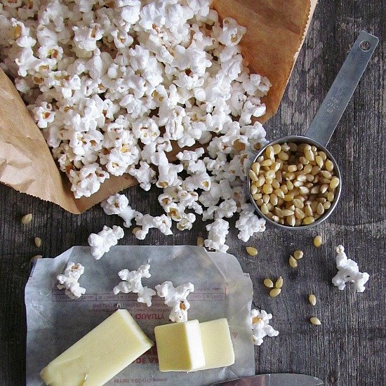 DIY Microwave Popcorn in 97 seconds