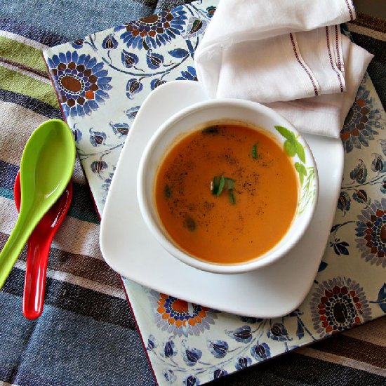 No-Onion-Garlic Yellow Zucchini Soup