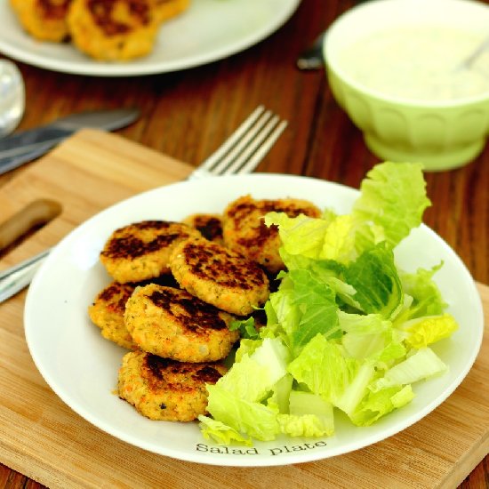 Quinoa Salmon Cakes