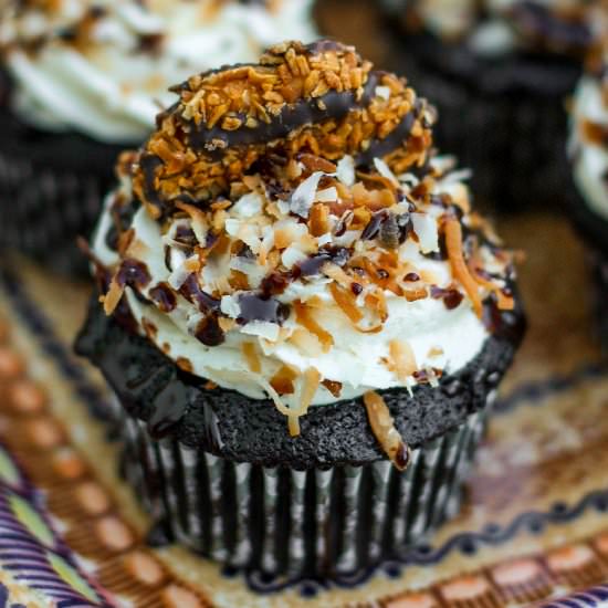 Easy Samoa Cupcakes