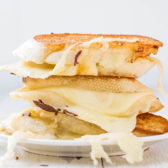 Cheese Lover’s Grilled Cheese