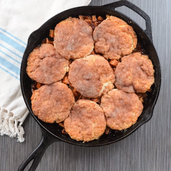 Apple Pie Cobbler Skillet