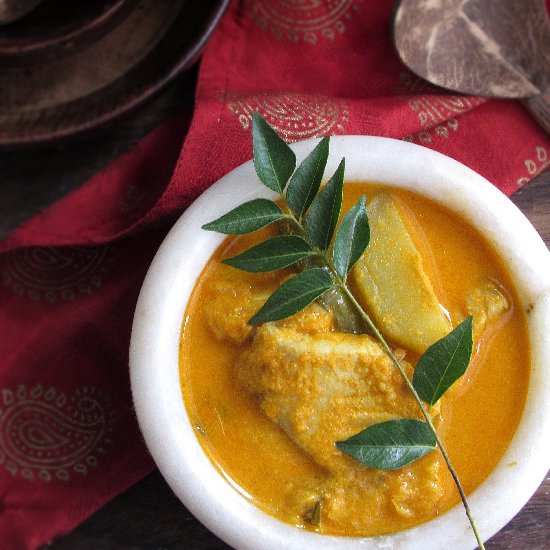 Fish Curry with Raw Mango