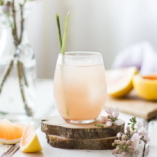 Grapefruit Sake Cocktails