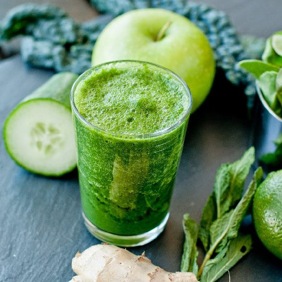 Refreshing Green Smoothie