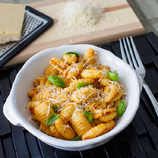 Sundried Tomato Pesto Pasta