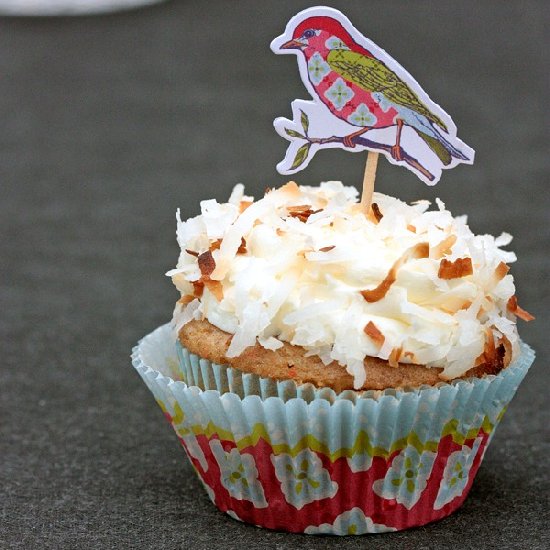 Stuffed Hummingbird Cupcakes