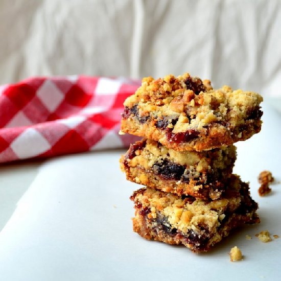 Walnut Cranberry Crumble Bars