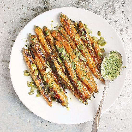 Roasted Carrots with Dill Pesto