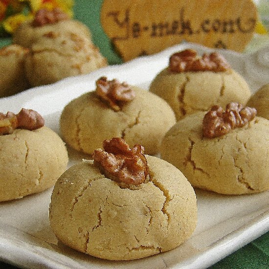 Tahini and Walnut Cookies Recipe